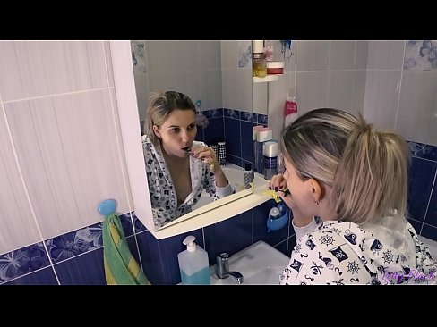 ❤️ Pijamaz jantzitako gazteekin ahozko esperma amaitzen da ipurdian - Letty Black Porno %eu.killvs.topan ☑