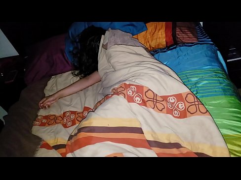 ❤️ Semeordea bere amaorde gazteari errieta egiten dio lo egiten duen bitartean. Porno %eu.killvs.topan ☑